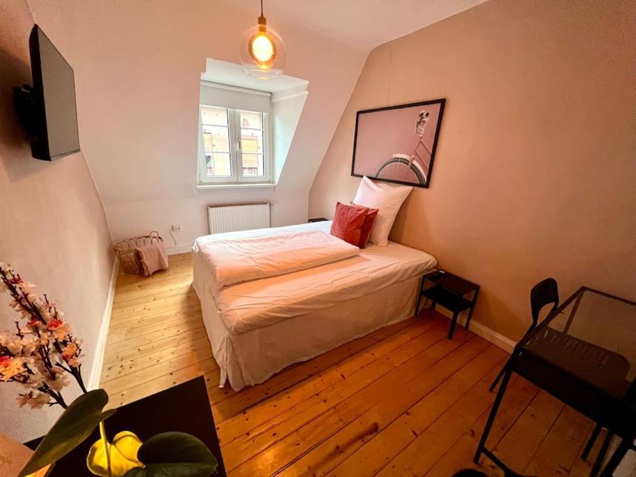 Stadtoase Design Wohnung In Der Altstadt Von Koblenz Koblenz  Bagian luar foto