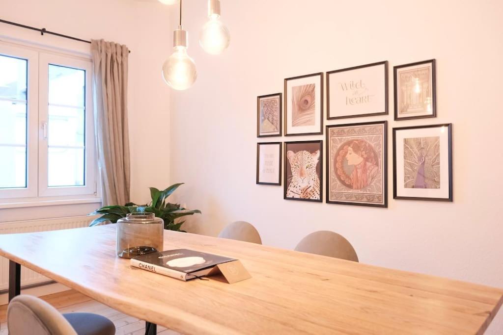 Stadtoase Design Wohnung In Der Altstadt Von Koblenz Koblenz  Bagian luar foto