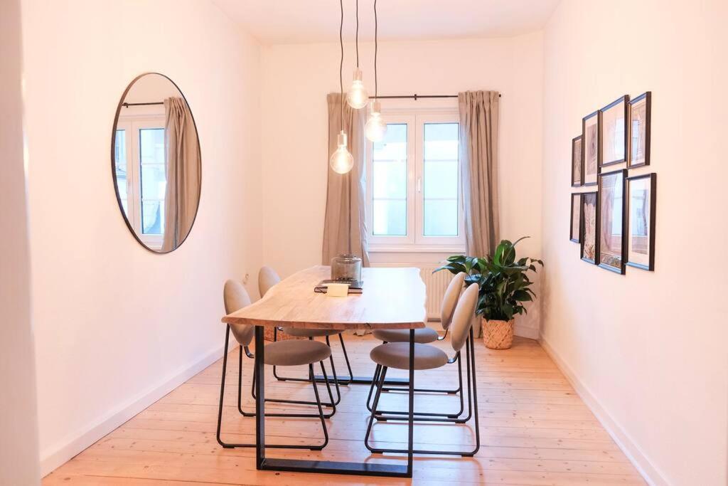 Stadtoase Design Wohnung In Der Altstadt Von Koblenz Koblenz  Bagian luar foto