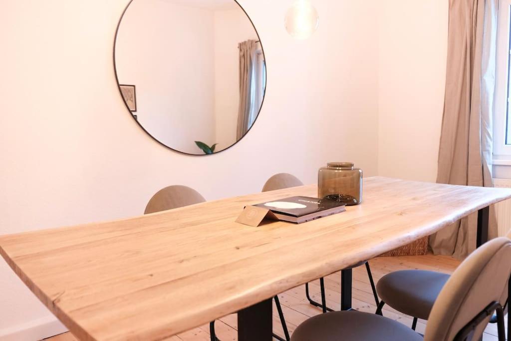 Stadtoase Design Wohnung In Der Altstadt Von Koblenz Koblenz  Bagian luar foto